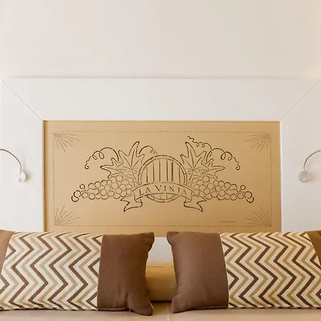La Vinia Bed&wine Experience - Adults Only * Σάσαρι