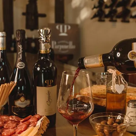 La Vinia Bed&wine Experience - Adults Only Farm stay *