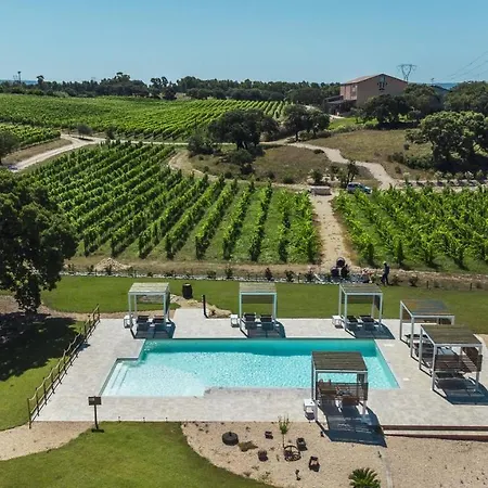 La Vinia Bed&wine Experience - Adults Only مزرعة للإقامة ساساري